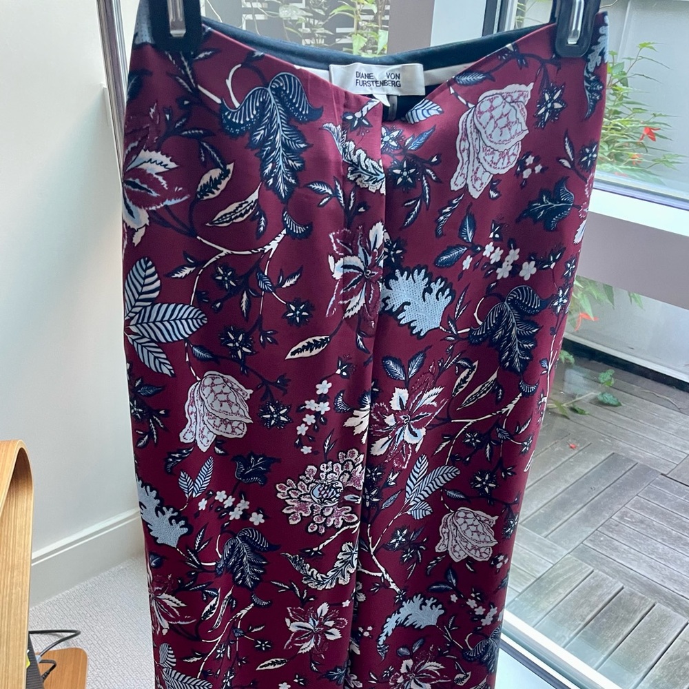 Diane Von Furstenberg DVF Wide Leg floral print pants